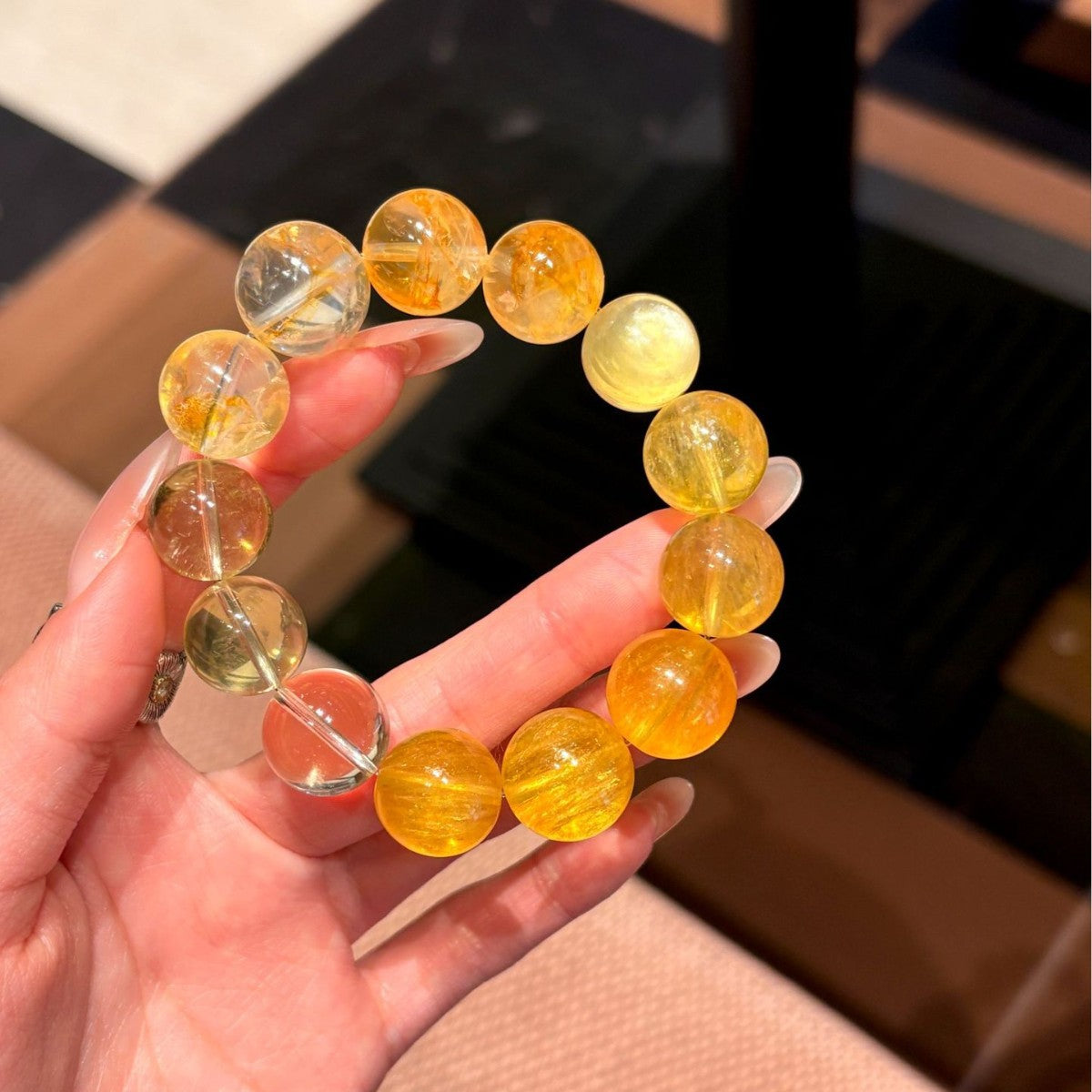 Gradient Warm Golden‑Yellow Round Bead Stretch Bracelet, Large Size Mixed Tone Beaded Bracelet For Women