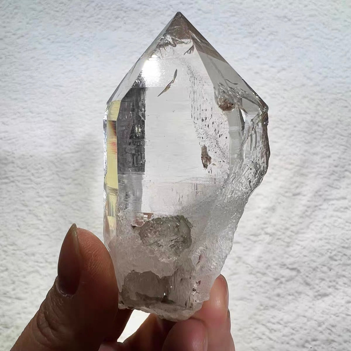 Raw Clear Crystal Point Specimen with Complete Sharp Tip, Linear Surface Texture Unpolished Crystal Tower Tabletop Decor Ornament