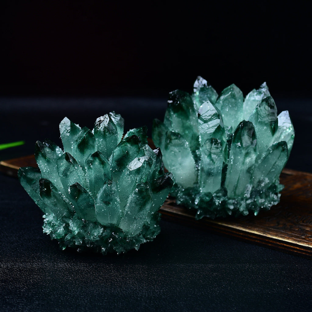 Green Quartz Crystal Cluster Specimen, Transparent Prism Crystal Geode Desk Decor Ornament