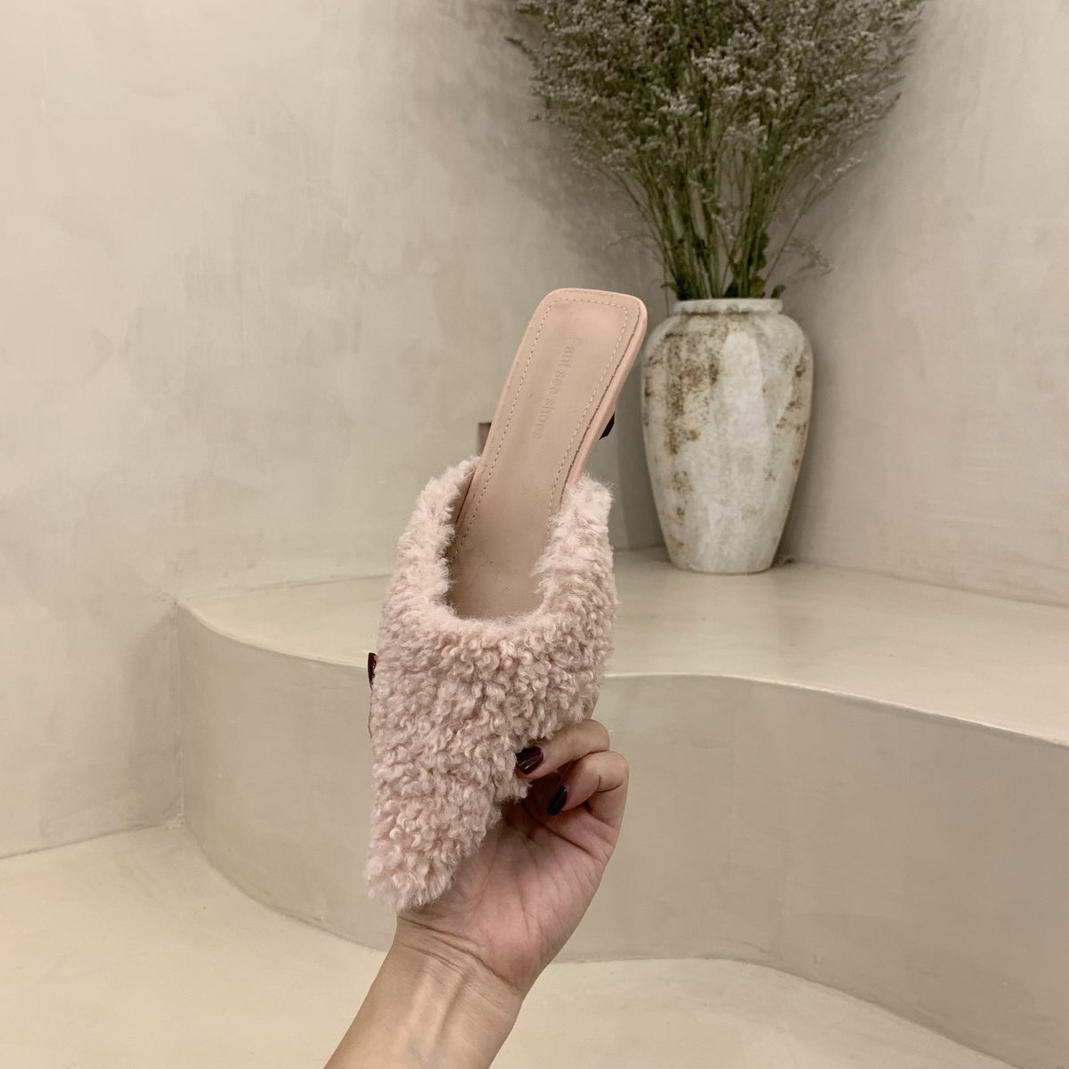 Women's Fuzzy Teddy Mules Slides, Pointed Toe Block Low Heel Backless Mules, Furry Slip‑On Slipper Heels, Fall Winter Dress Party Mules Black Cream Pink