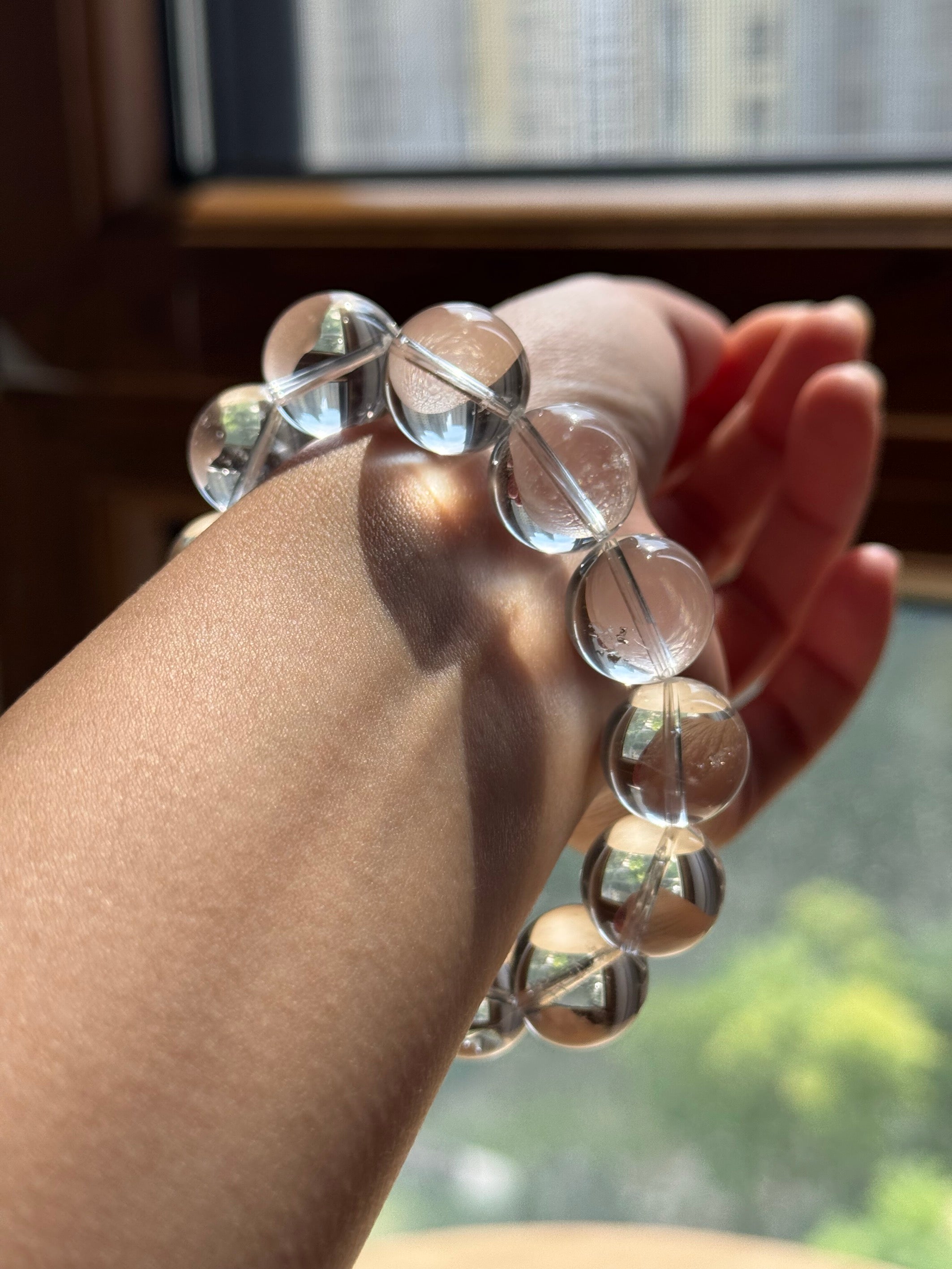 Transparent Clear Round Bead Bracelet, Large Glossy Beaded Wrist Jewelry Daily Minimal Accessory