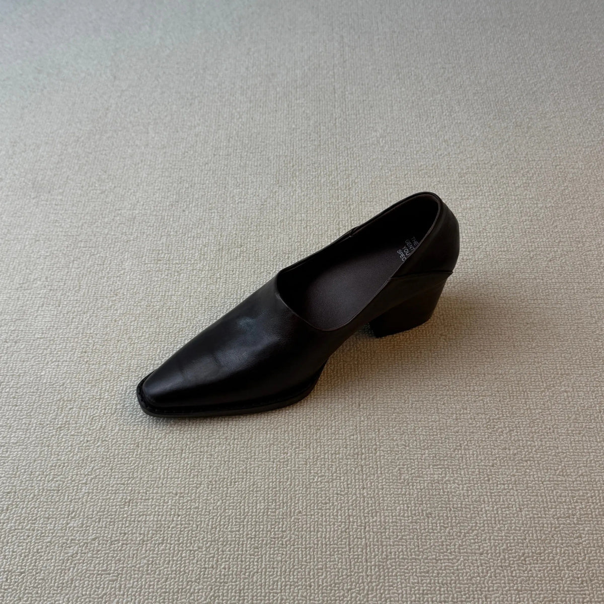 Women's Distressed Faux Leather Pointed Toe Block Heel Pumps, V-Cut Slip On Vintage Chunky Heel Dress Shoes, Black Dark Brown Retro Office Daily Pumps